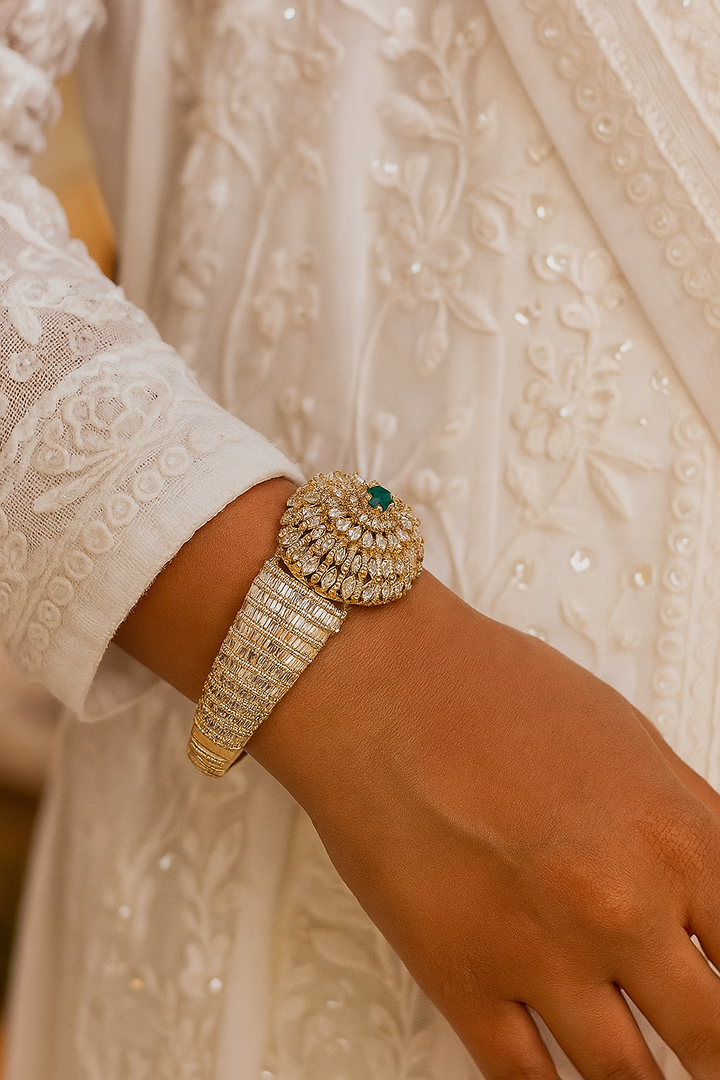 Grand Emerald & CZ Openable Bracelet