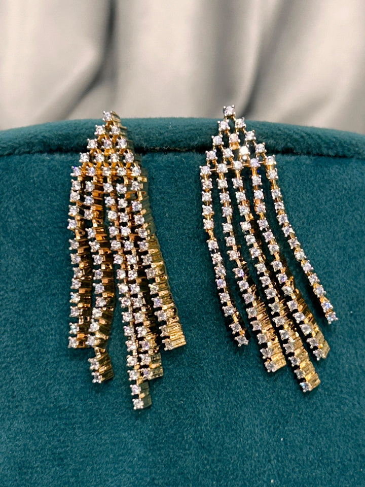 Sparkling Diamond Fringe Necklace Set – Gold & Silver Finish