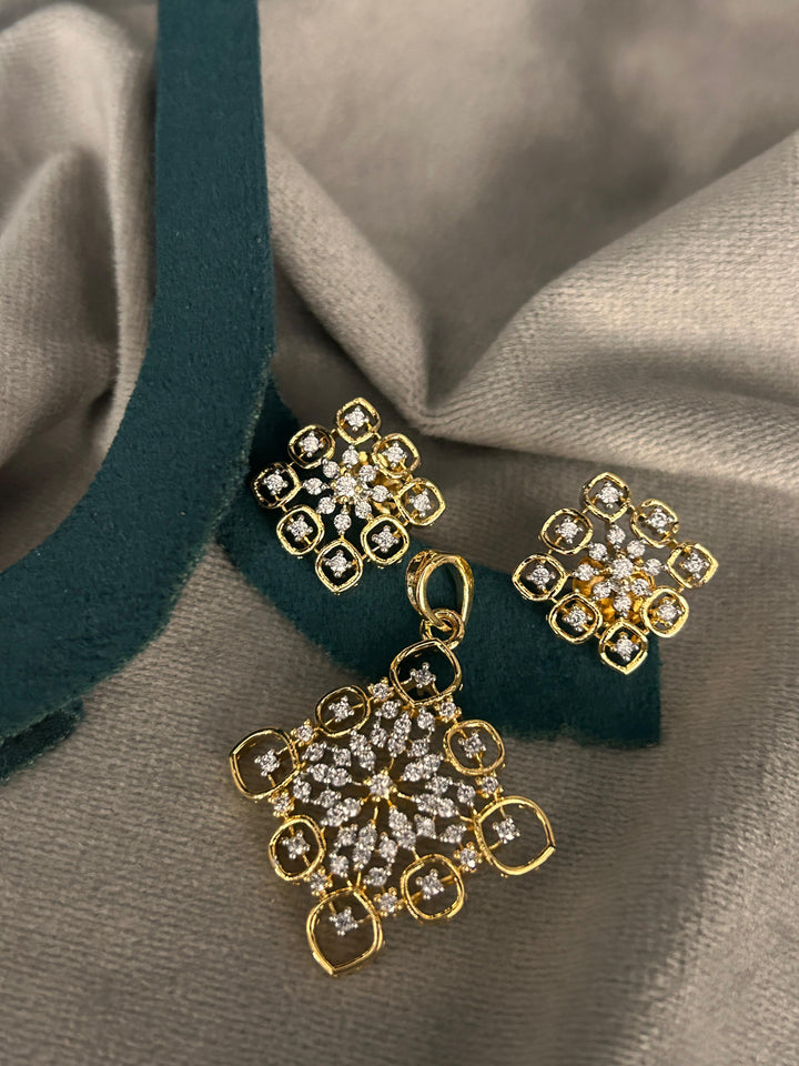 Golden Bloom Square Pendant Set