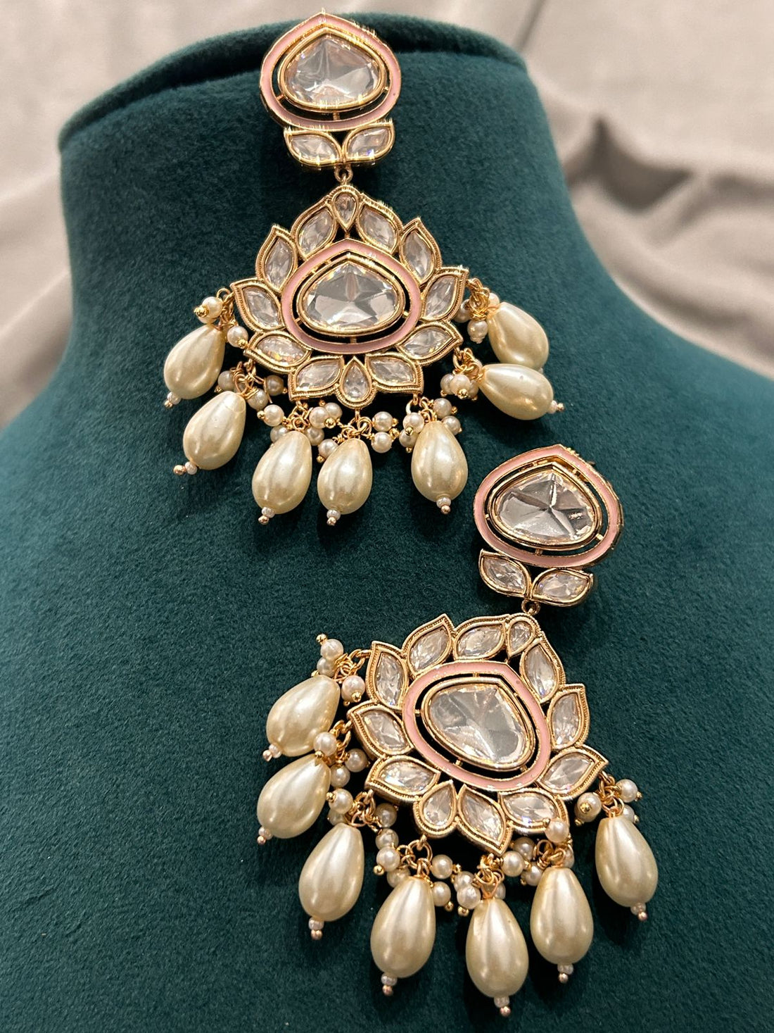 Grand Bridal Kundan Necklace Set with Pearls and Statement Pendant