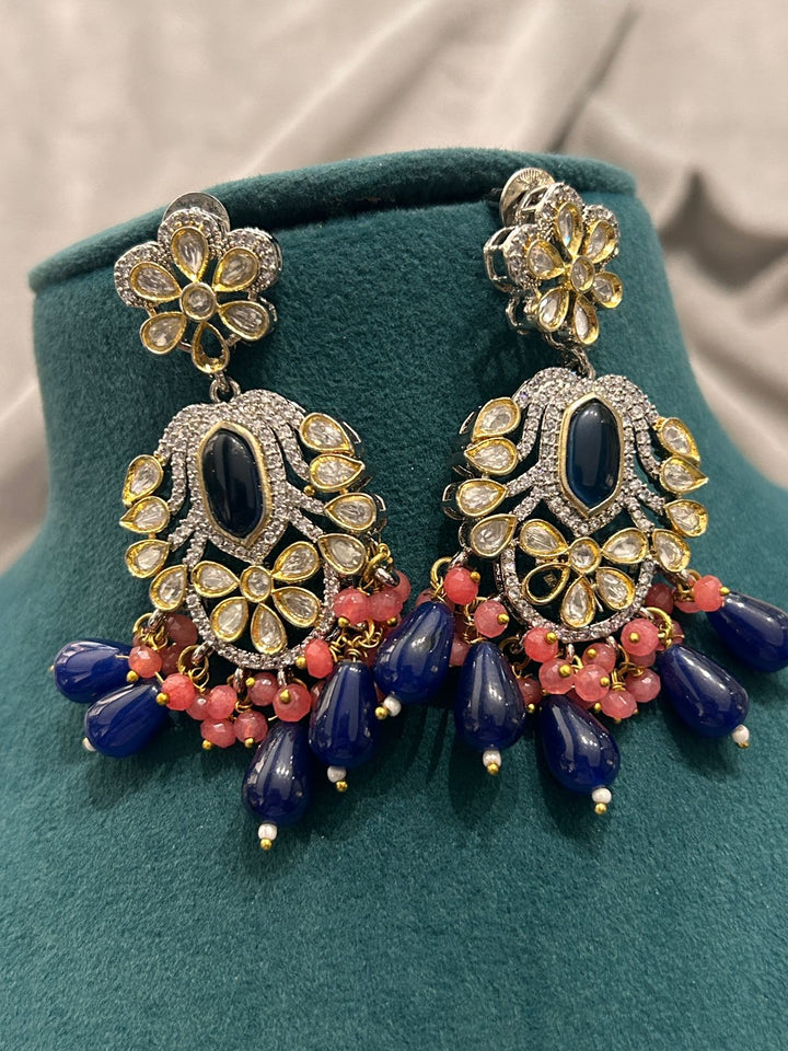 Royal Blue & Pink Beaded Kundan Pendant Set – Floral Design