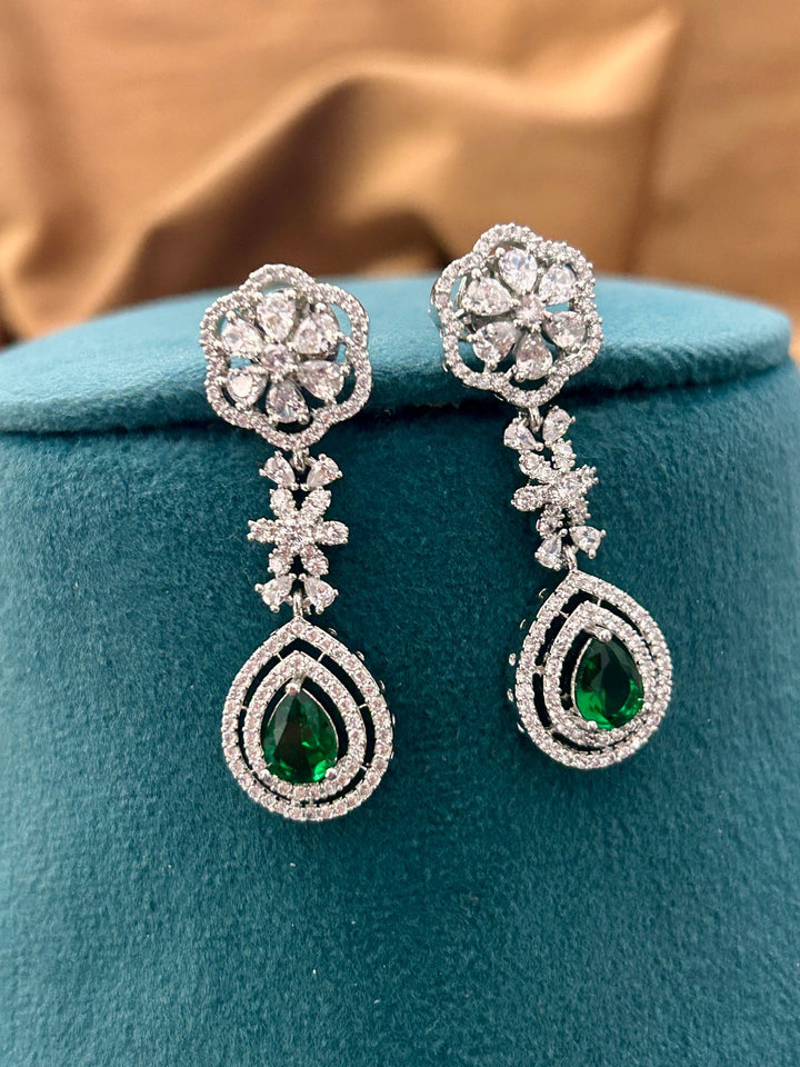 Emerald Pearl Royal Diamond Choker Set