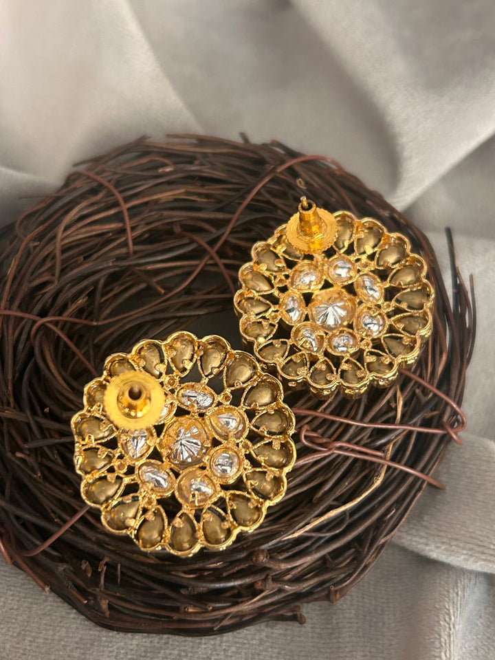 Green Kundan Round Stud Earrings