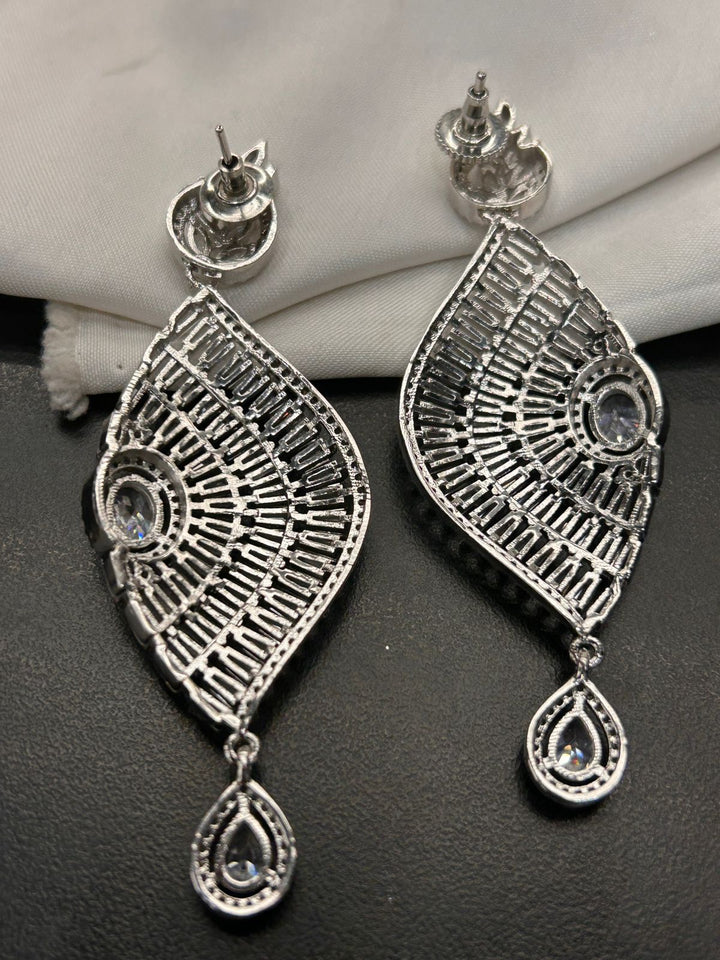Luxury CZ Fan-Shaped Drop Earrings