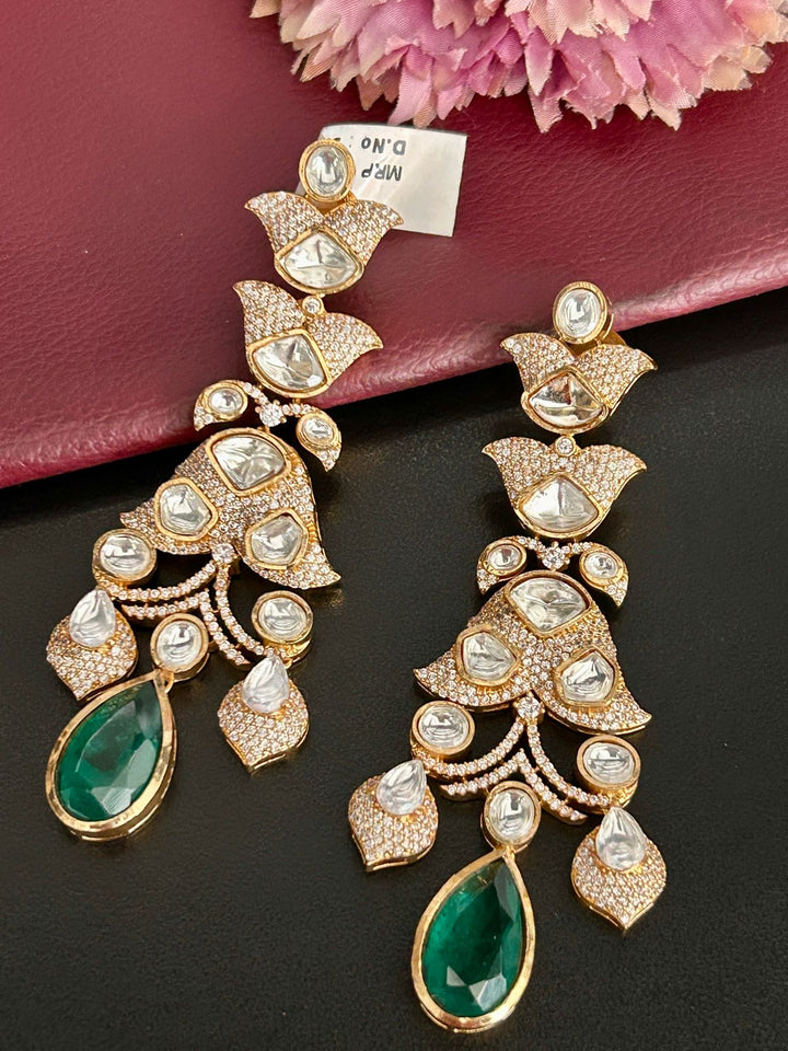 Emerald Green Tear Drop Kundan Earrings – Luxury Bridal Jewellery