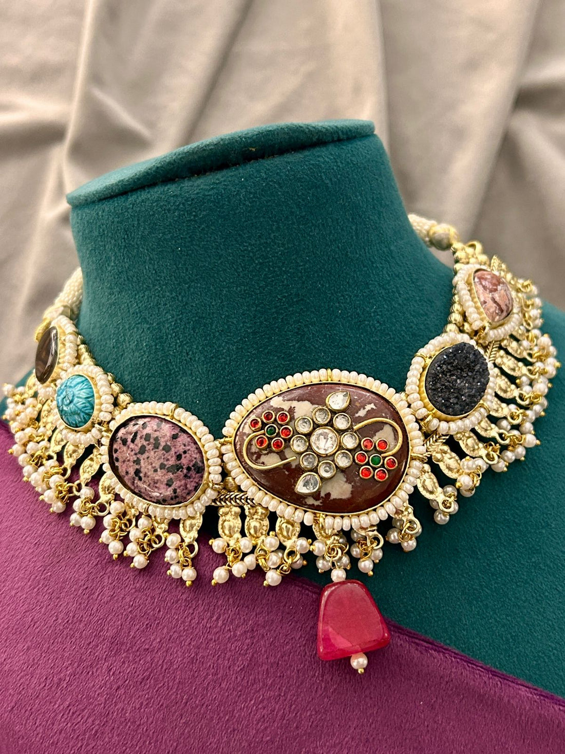 Heritage Black Stone Kundan Choker Necklace Set with Pearls