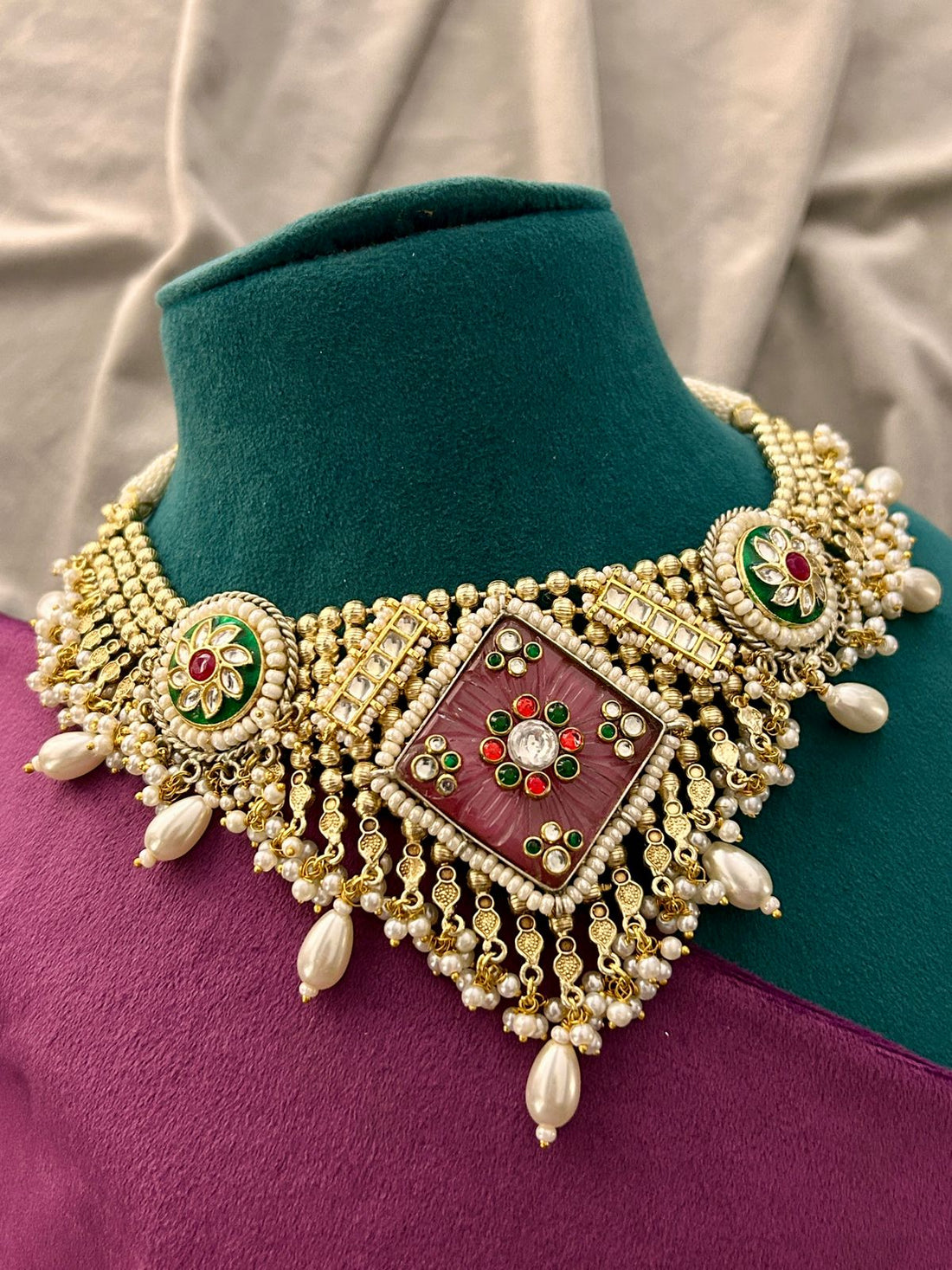 Grand Kundan Choker Necklace Set with Pearls & Pink Stone Earrings