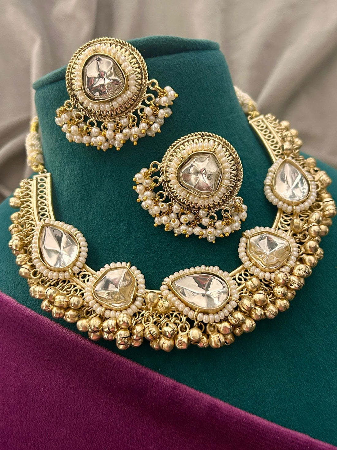 Classic Golden Kundan Pearl Choker Necklace Set