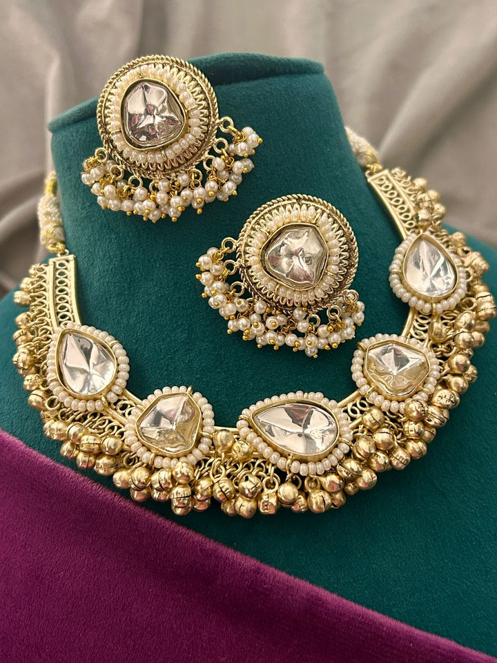 Classic Golden Kundan Pearl Choker Necklace Set