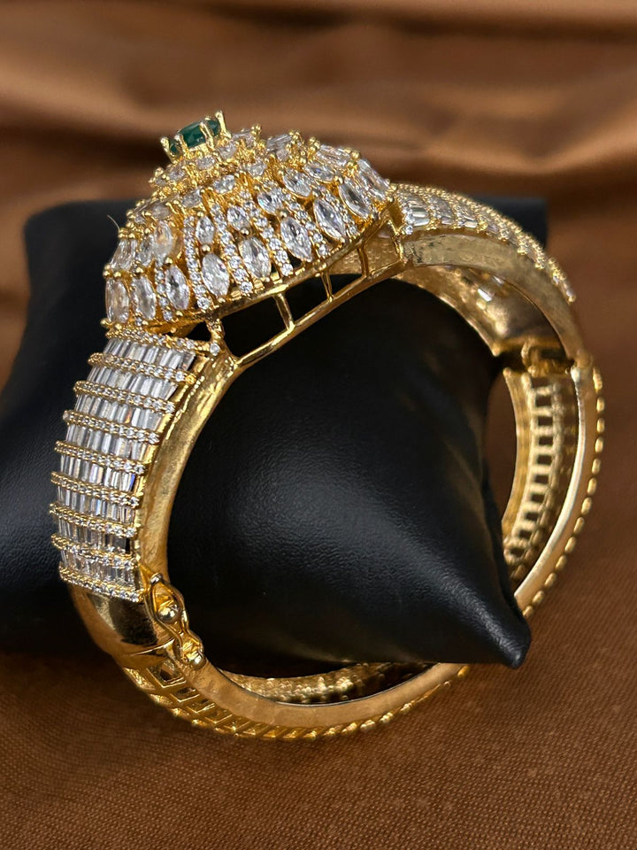 Grand Emerald & CZ Openable Bracelet