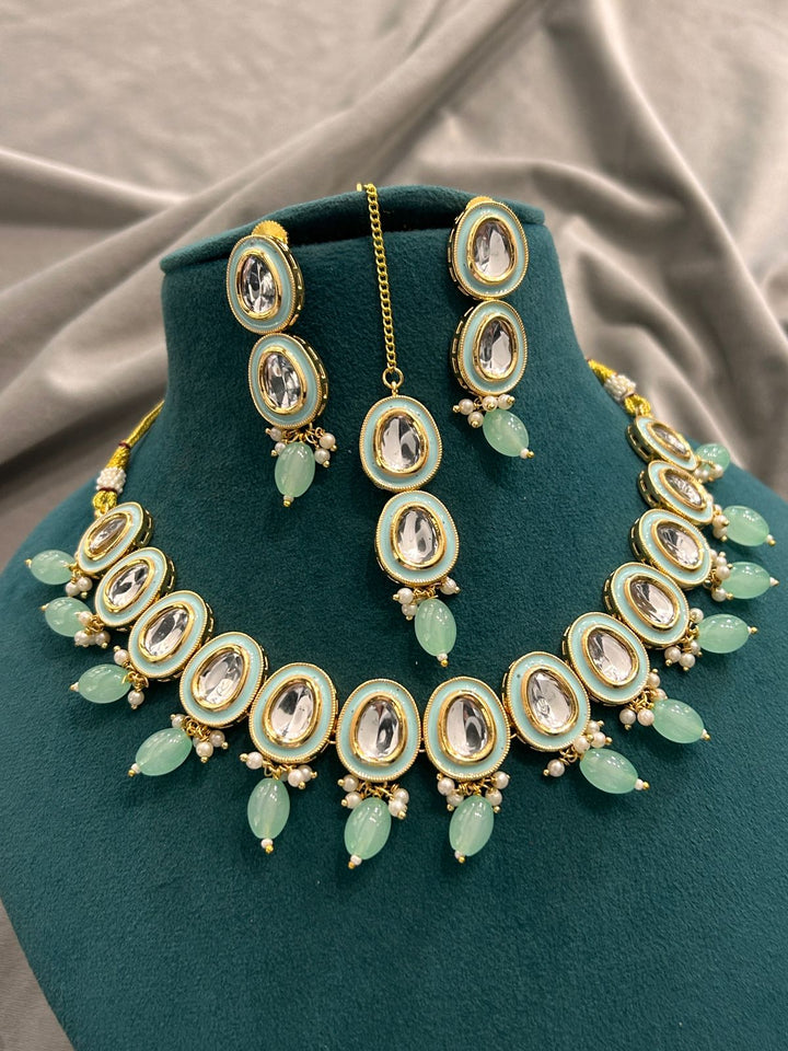 Elegant Mint Green Kundan Necklace Set with Earrings & Maang Tikka