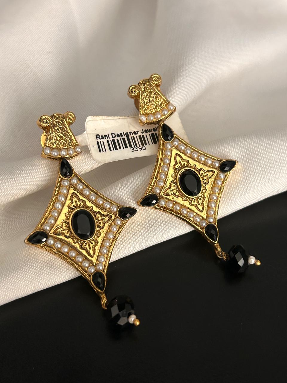 Antique Black Stone Pearl Dangle Earrings