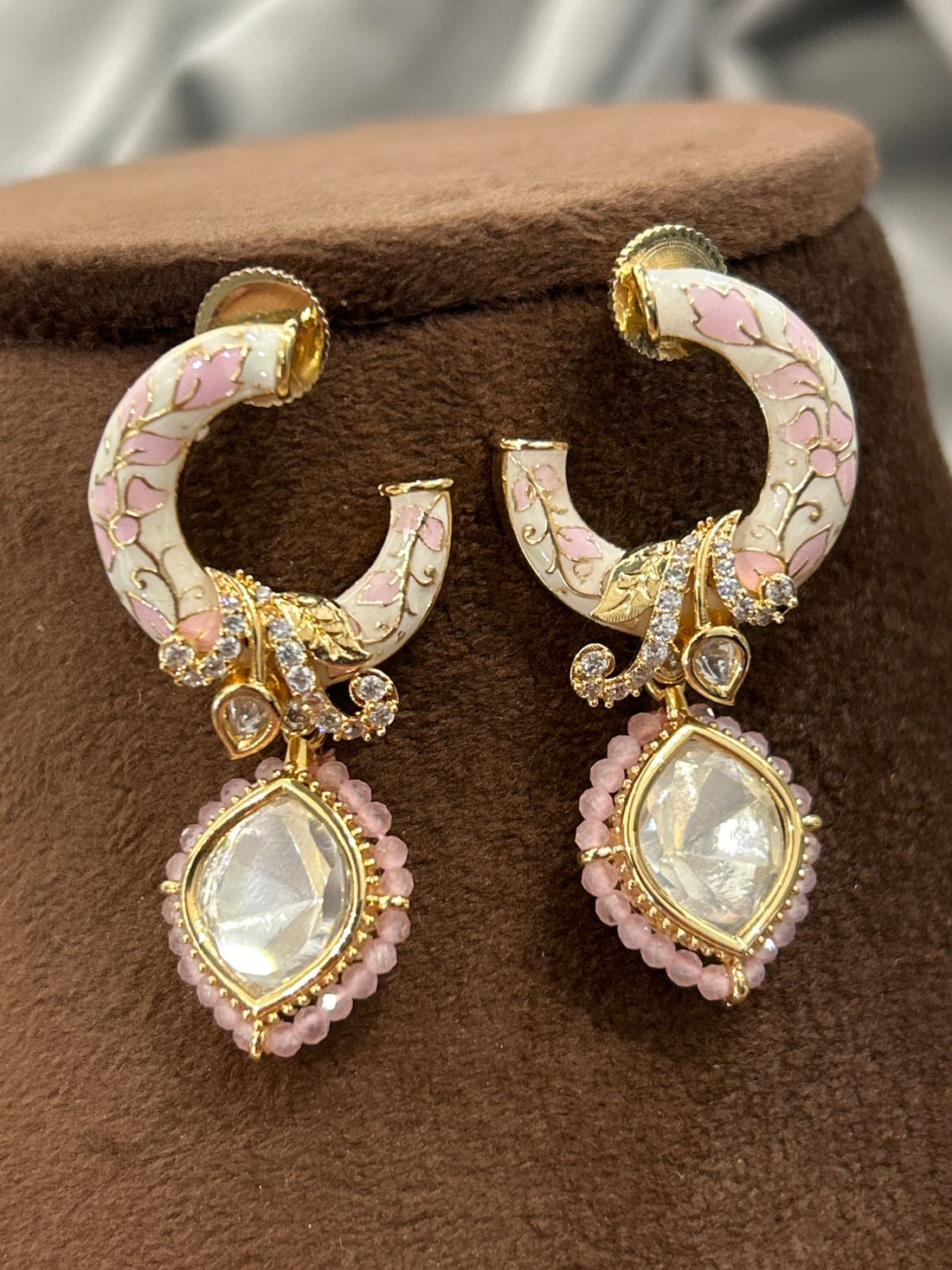 Baby Pink Enamel Diamond Choker Necklace Set