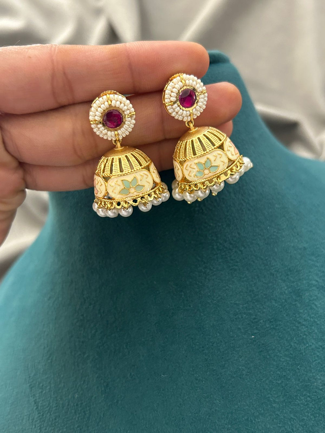 Antique Meenakari Gold Necklace Set with Jhumka Earrings