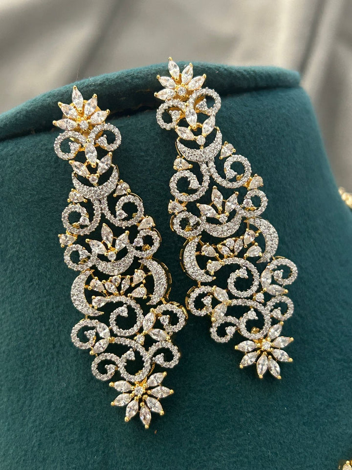 Golden Swirl Diamond Look Necklace Set