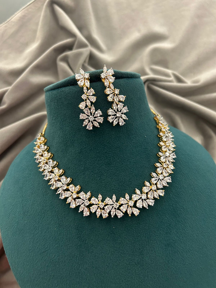 Eternal Bloom Diamond Look Necklace Set