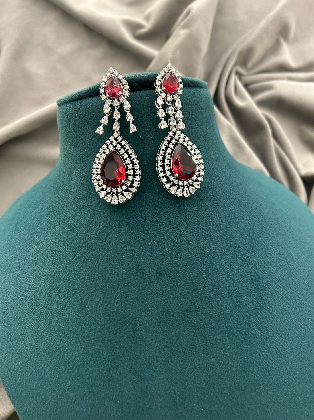 Royal Ruby Glamour Diamond Look Necklace Set