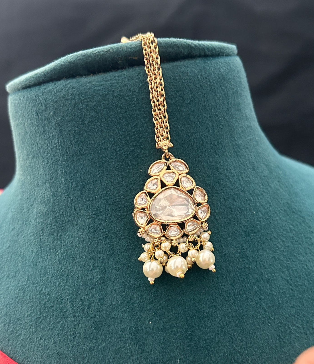 Royal Kundan Bridal Necklace Set with Pearls & Earrings