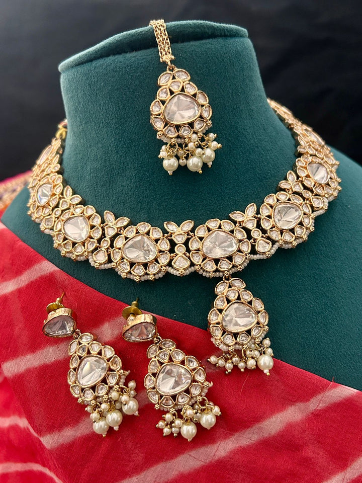 Royal Kundan Bridal Necklace Set with Pearls & Earrings
