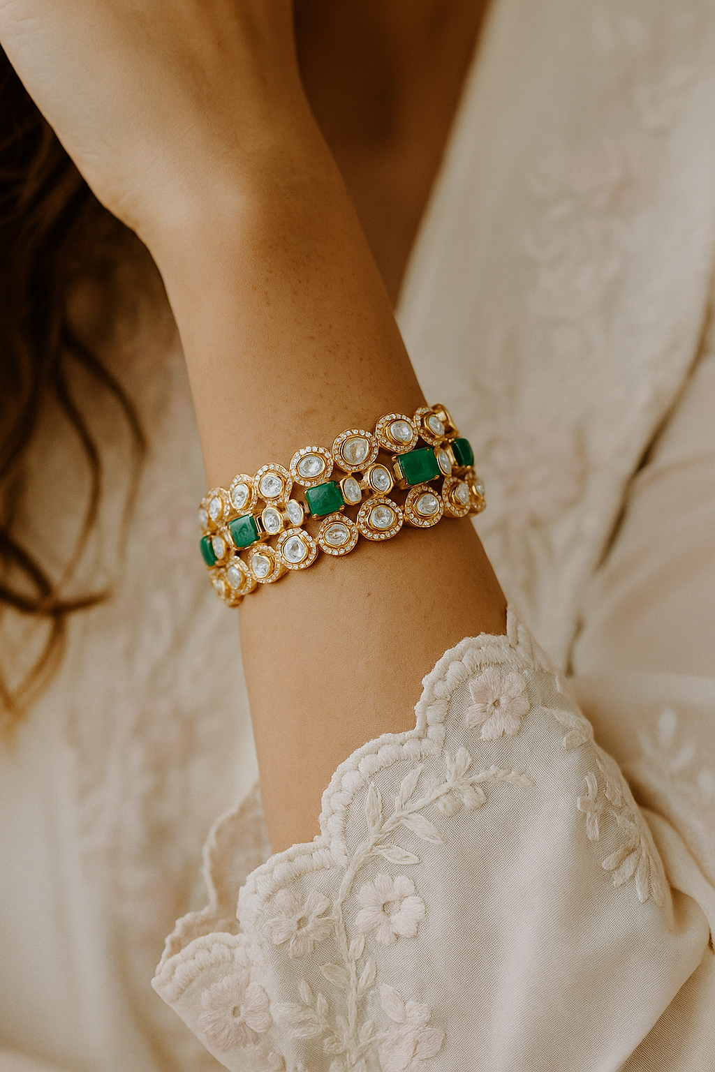 Emerald Green Kundan Openable Bracelet