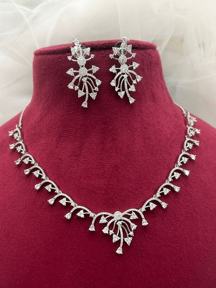 Designer Diamond Necklace Set – Unique Fan Motif in White Polish