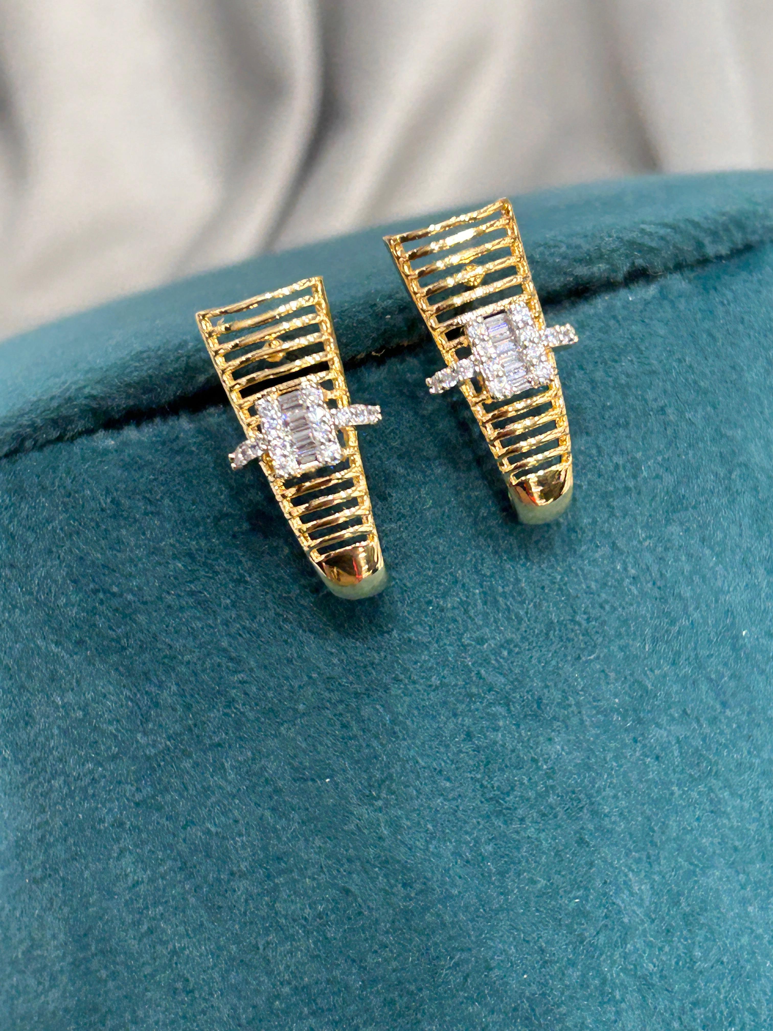 Contemporary Gold Wire Choker Necklace Set – With Baguette Diamond Detailing