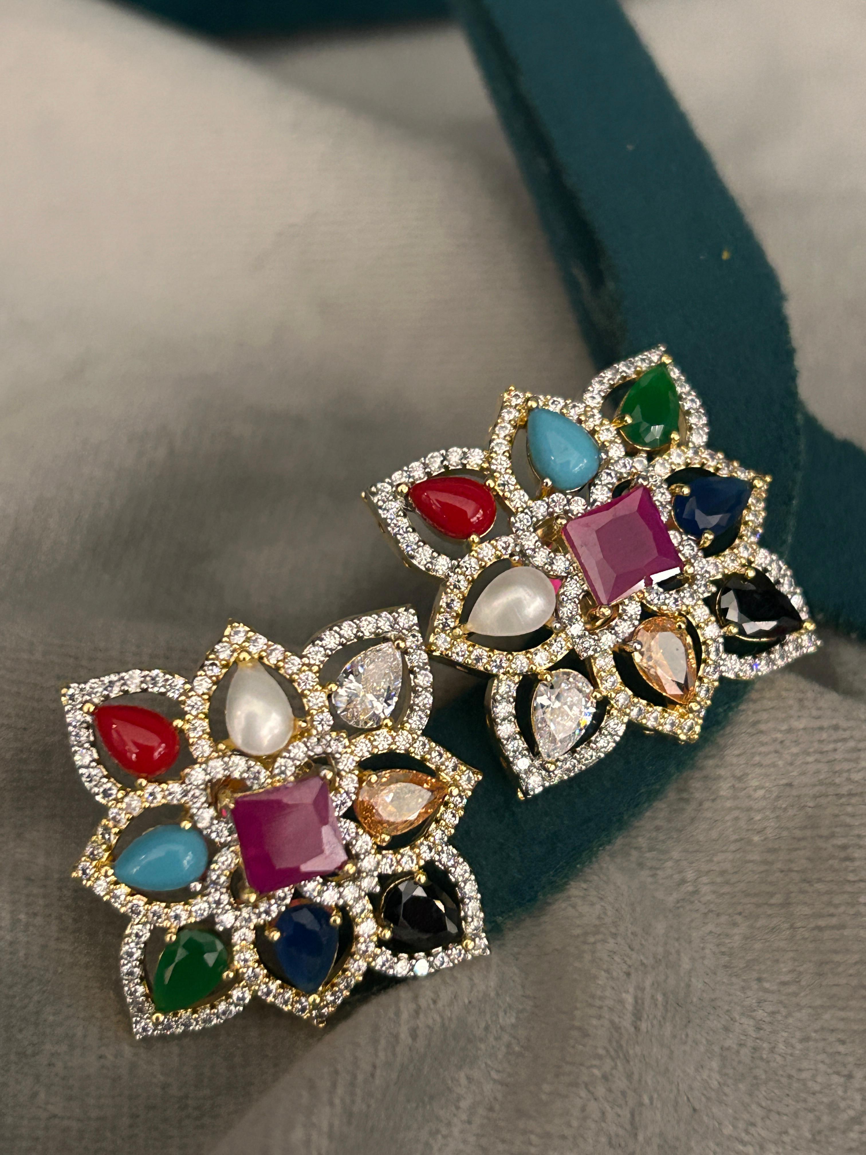 Floral Navratna Glow Pendant Set