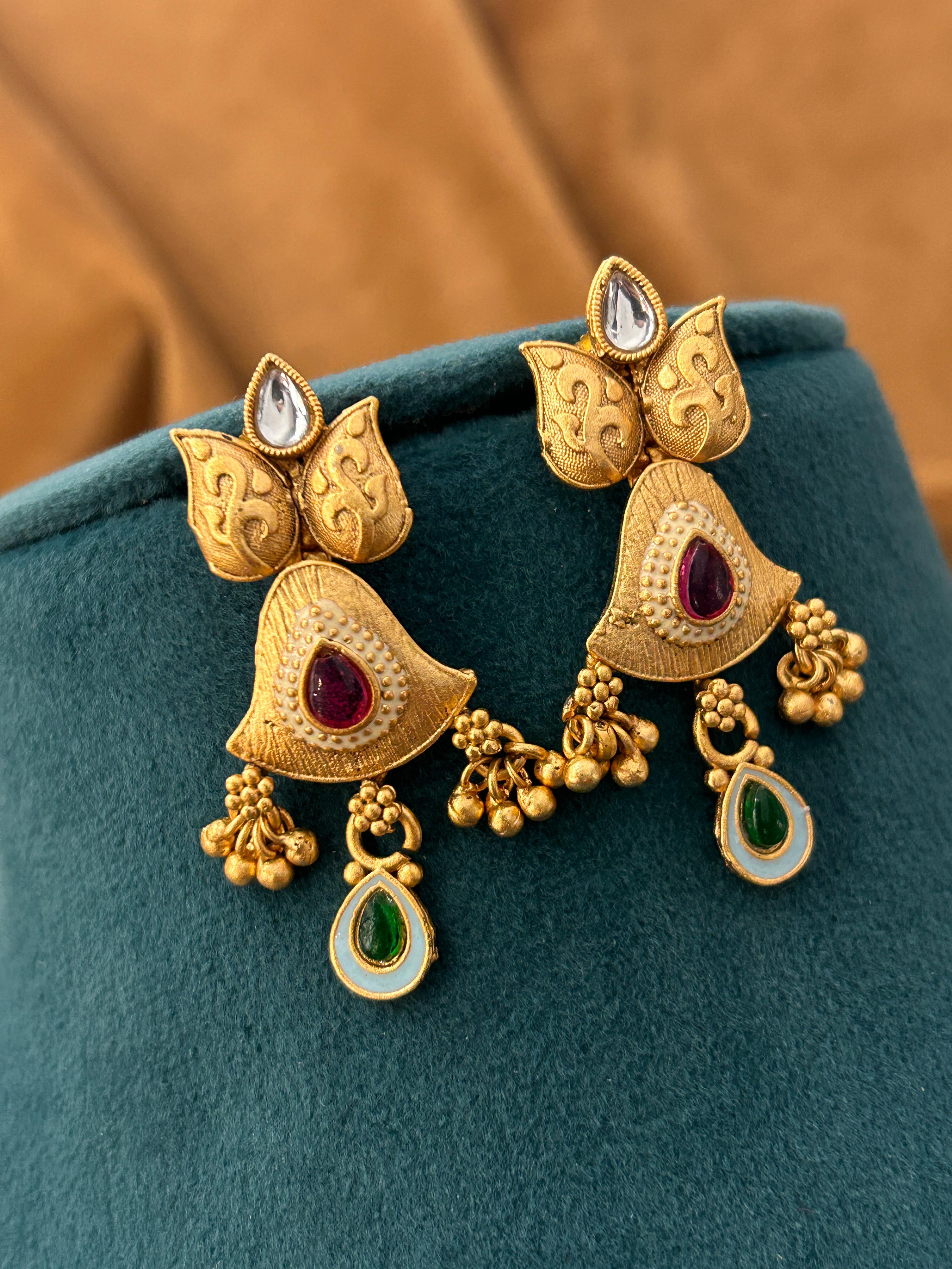 Grand Heritage Temple Necklace Set with Matte Finish & Designer Pendant