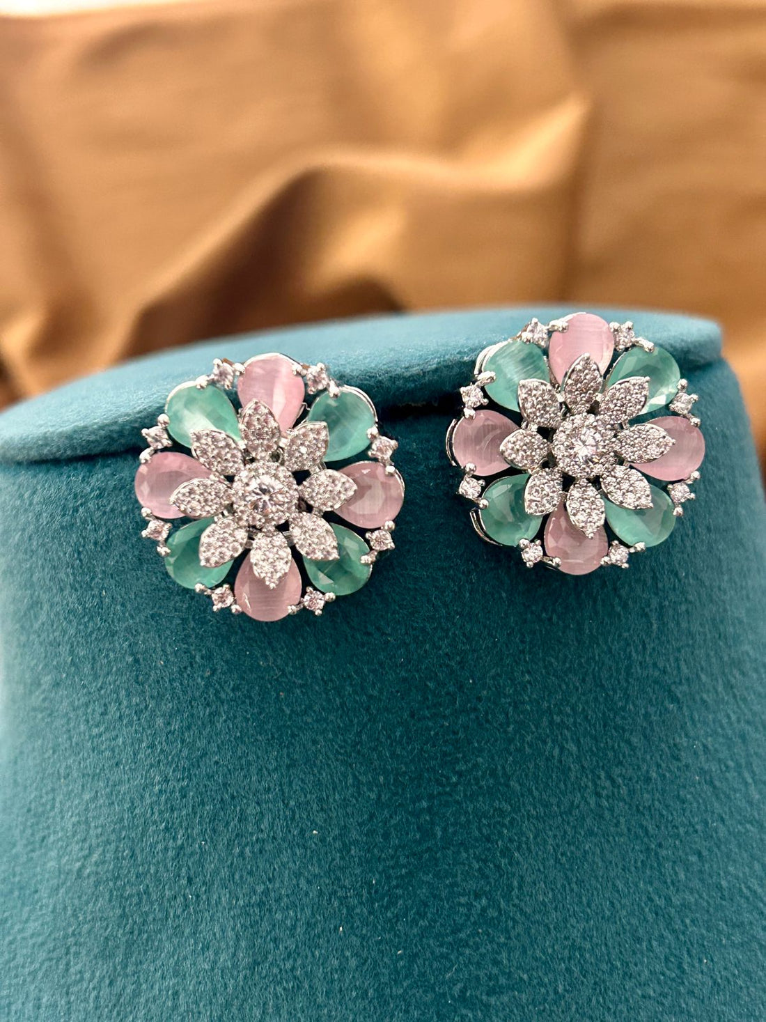 Pastel Blossom Diamond Choker Set