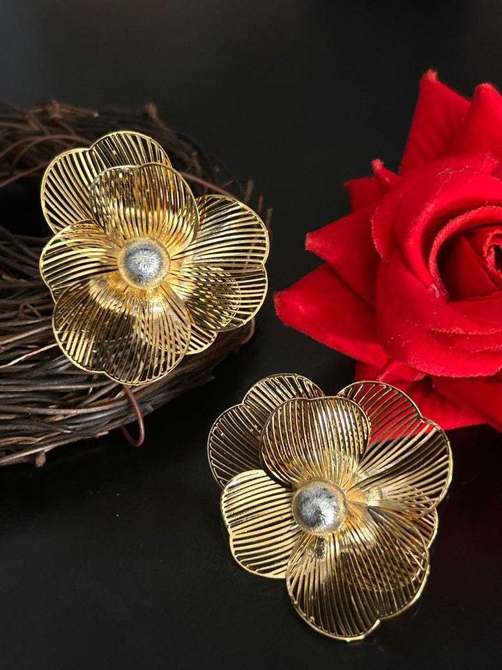 Golden Floral Stud Earrings – Elegant Designer Jewellery