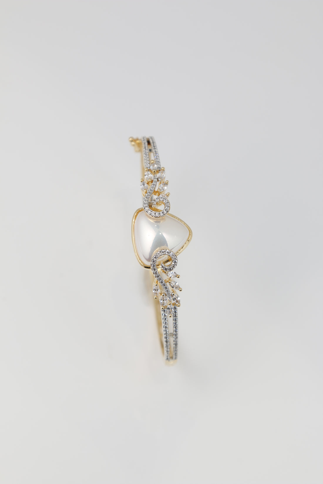 Mop Bracellete