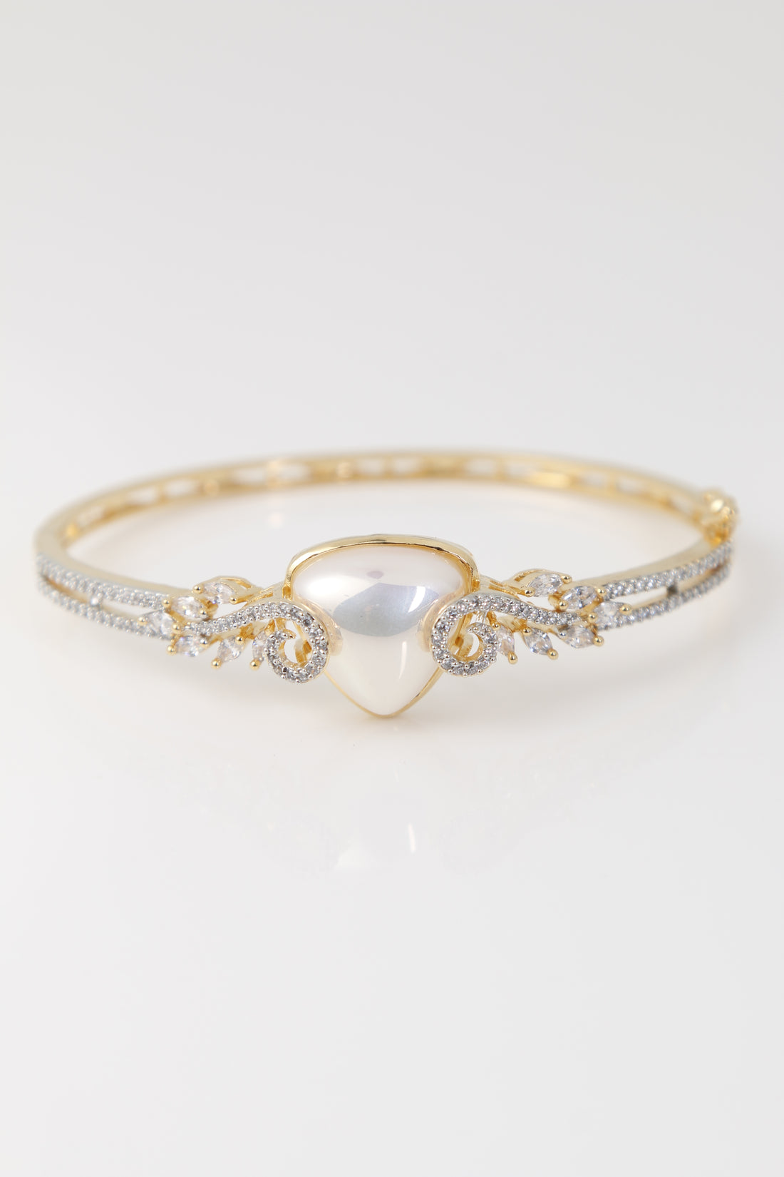 Mop Bracellete
