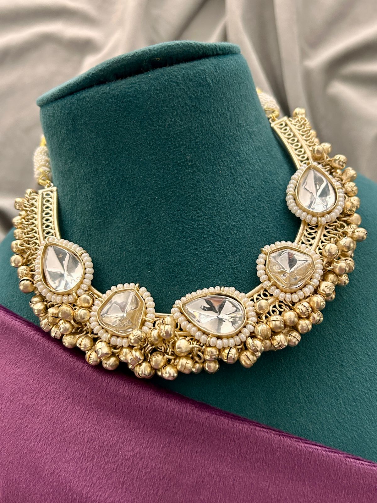 Classic Golden Kundan Pearl Choker Necklace Set