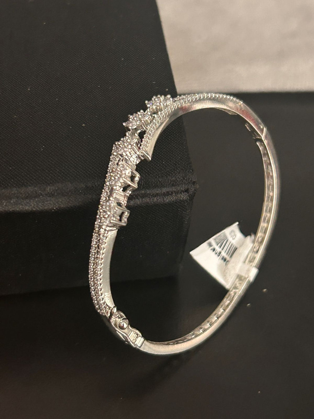 Floral CZ Openable Bracelet