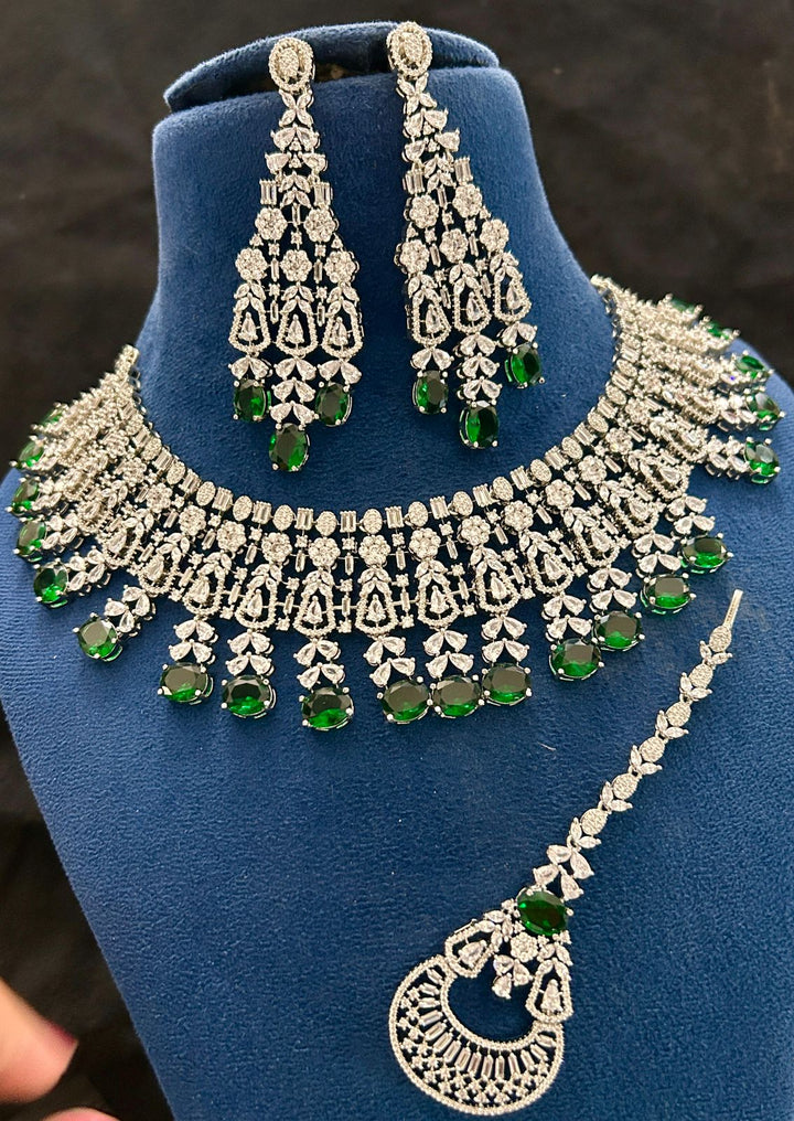 Royal Emerald Green Diamond Bridal Necklace Set with Earrings & Maang Tikka