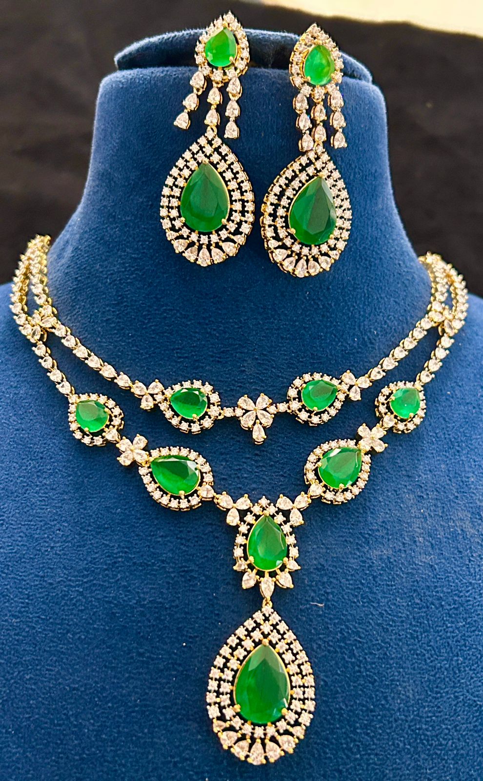 Royal Green Stone Necklace Set with Earrings