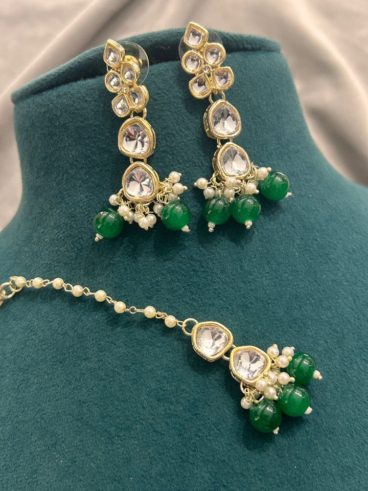 Emerald Green Beaded Kundan Necklace Set with Maang Tikka & Earrings