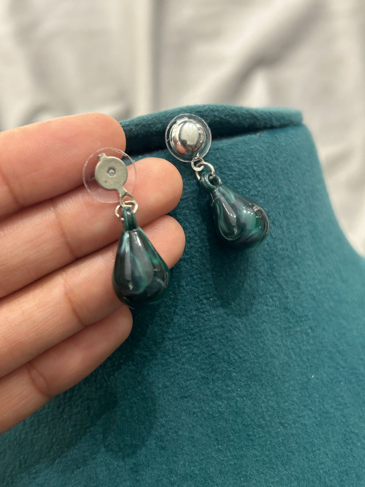 Red Pendant Oxidized Beaded Necklace Set with Earrings