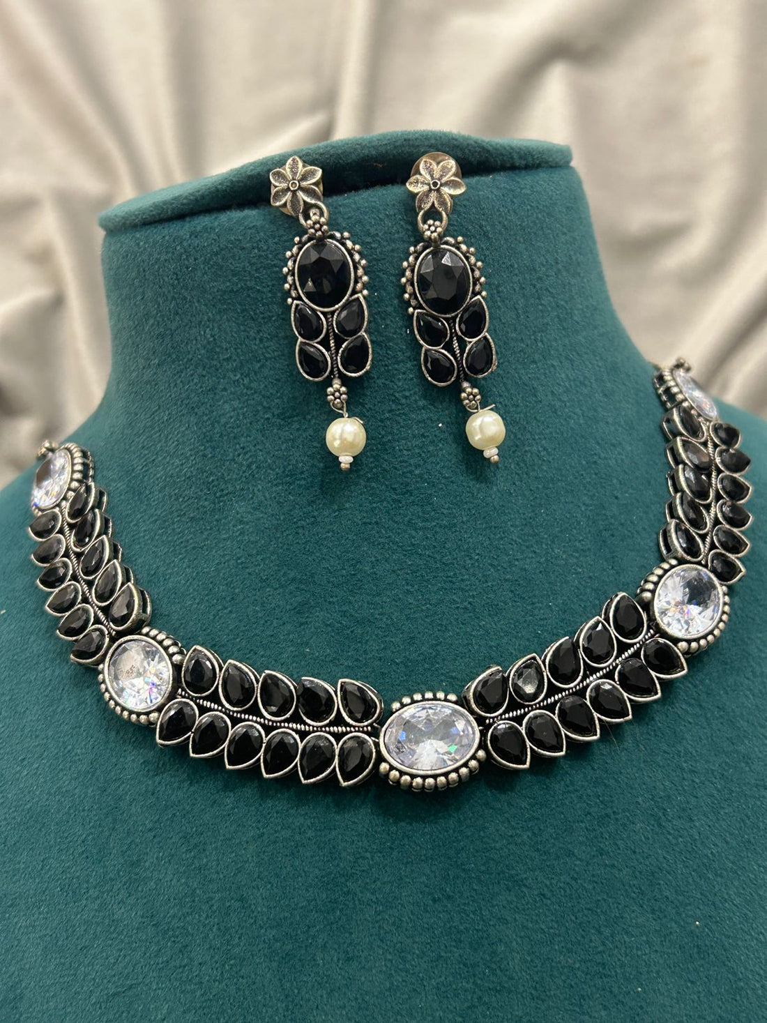Black Stone & White Crystal Choker Necklace Set with Earrings