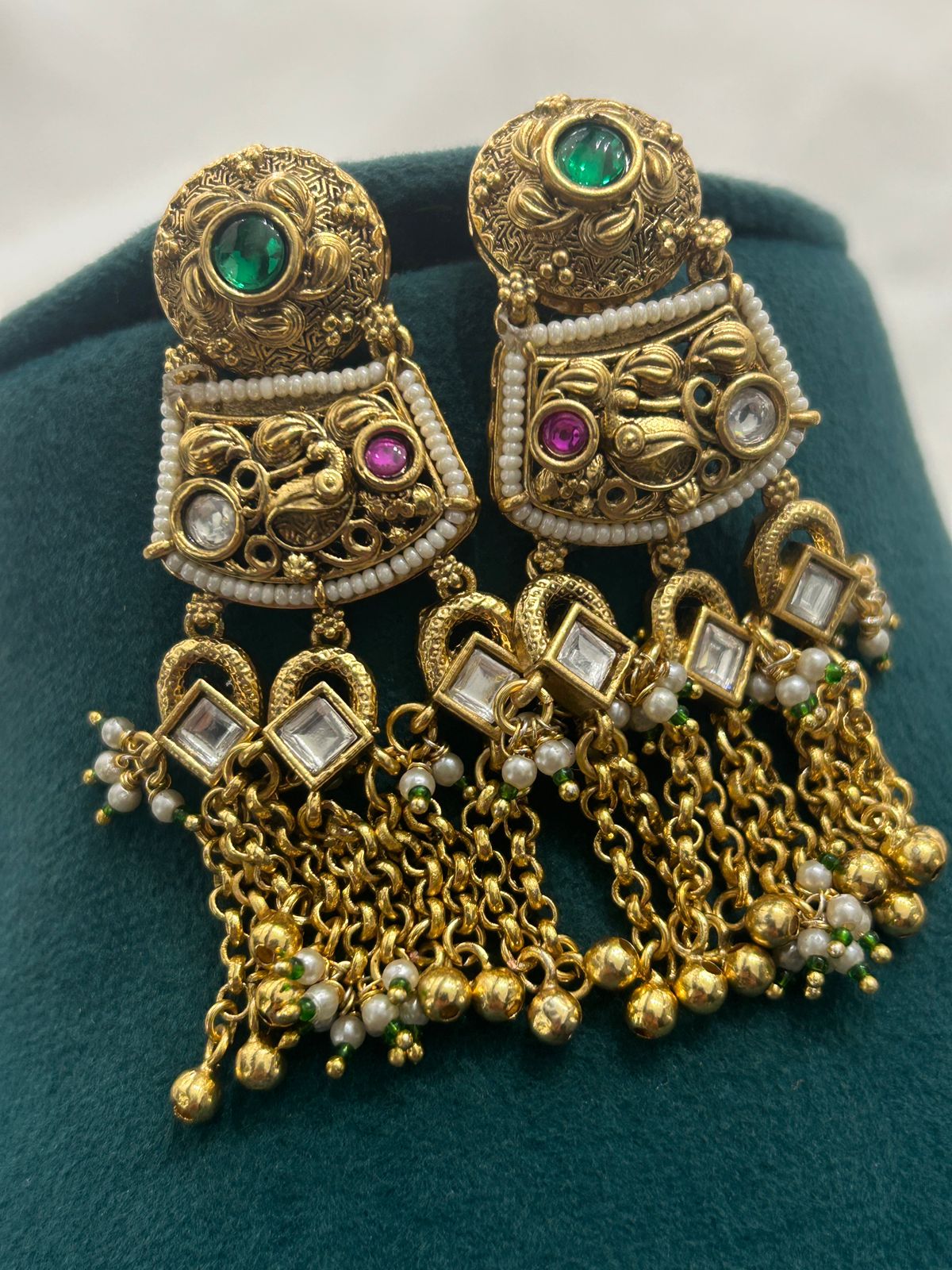 Antique Temple Jewellery Necklace Set with Kundan & Pearls – Bridal Heritage Collection