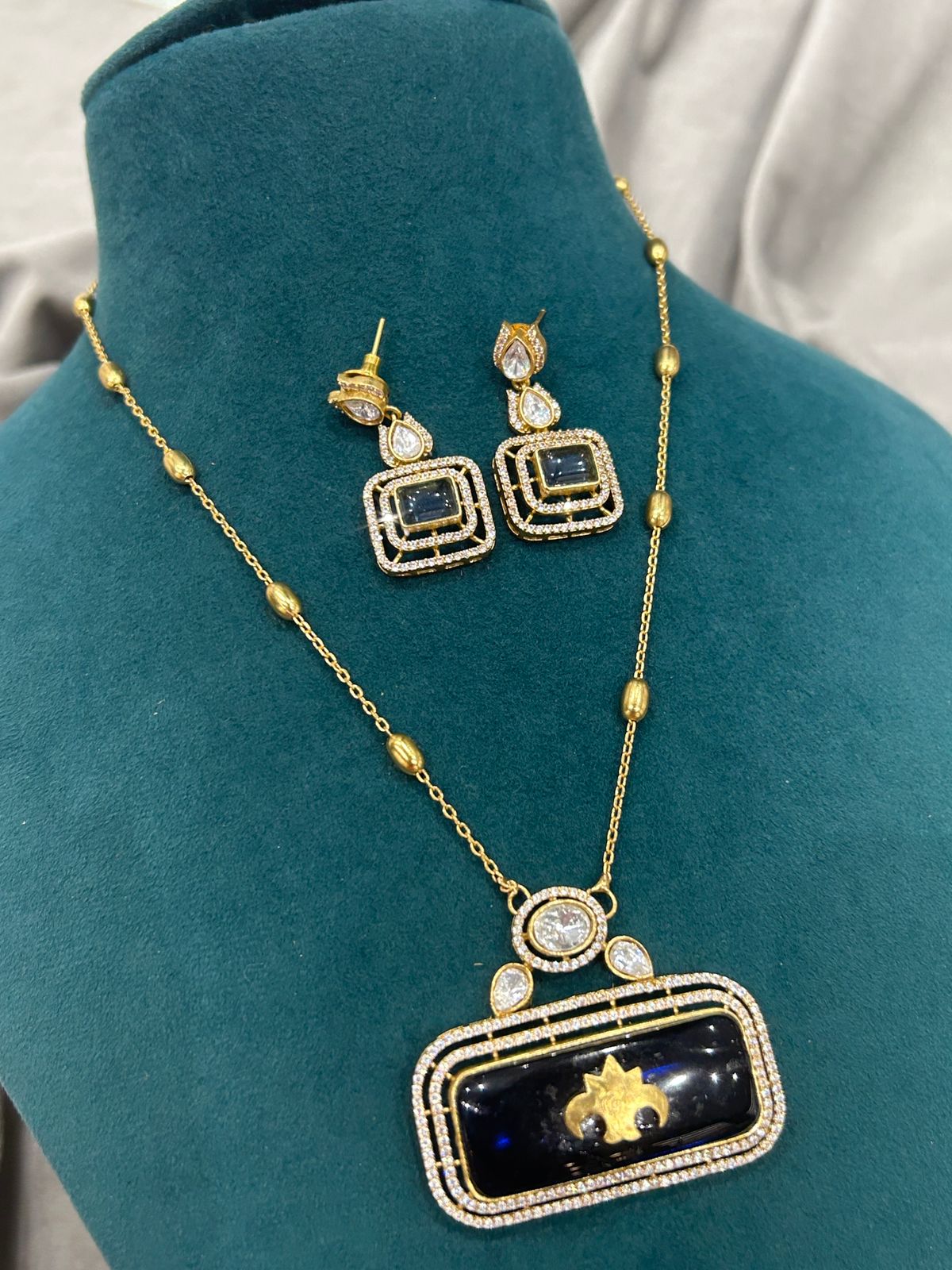 Royal Blue Stone Pendant Necklace Set with Diamond Accents