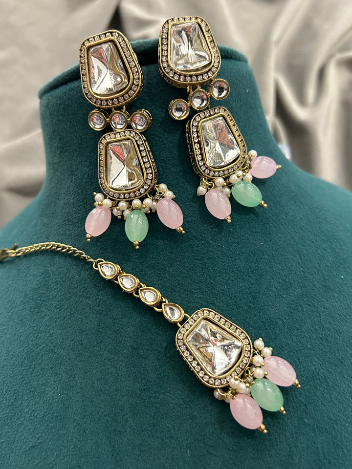 Pastel Pink & Green Kundan Choker Set with Maang Tikka and Earrings