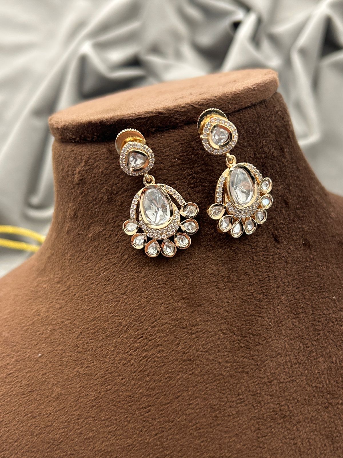 Classic Polki Kundan Necklace Set