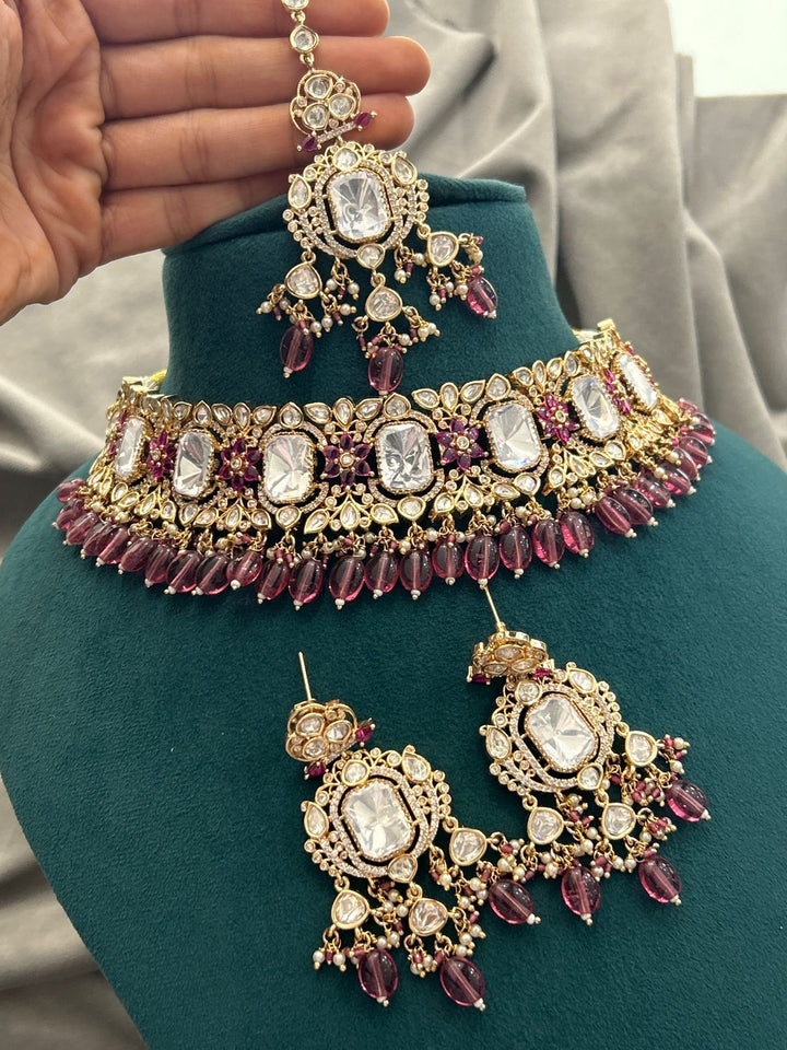 Majestic Ruby Beaded Kundan Choker Set – Bridal Gold Finish with Maang Tikka