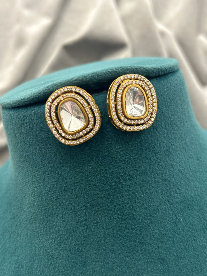 Yellow Stone Pendant Necklace Set – Elegant Gold Finish with American Diamonds