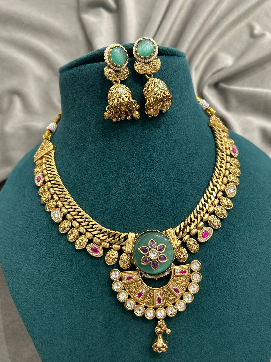 Antique Gold Necklace Set – Ruby & Green Stone Design with Jhumka Earrings