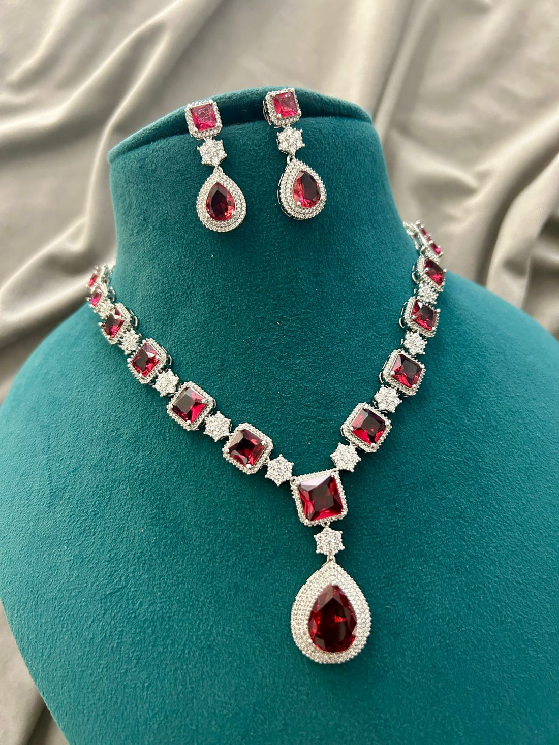 Royal Ruby Diamond Look Necklace Set