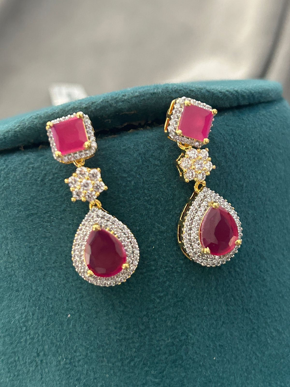 Graceful Ruby Pink Diamond Look Necklace Set