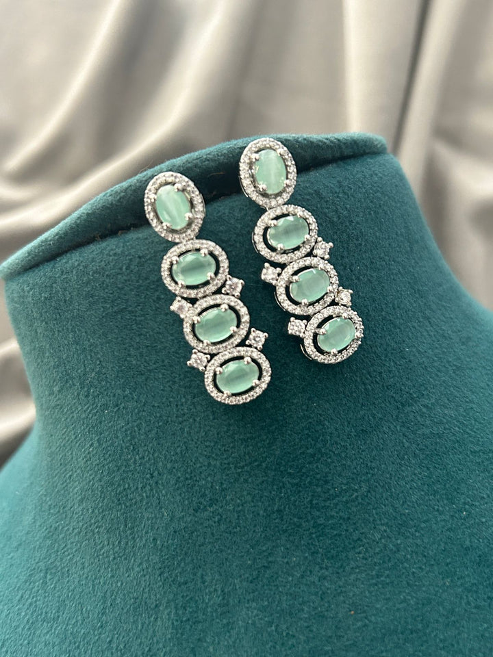 Mint Green Oval Diamond Look Choker Set