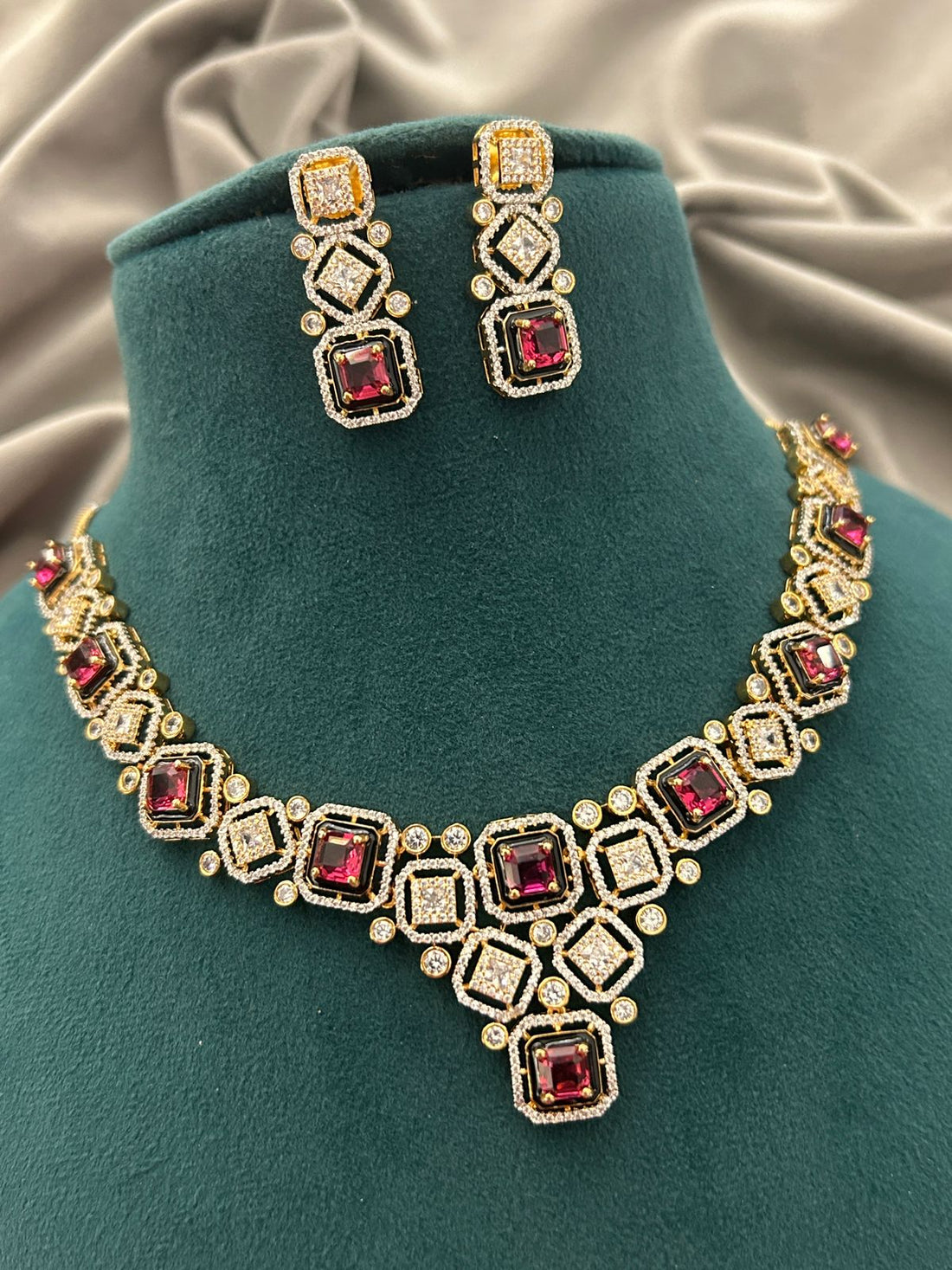 Regal Ruby Square Diamond Look Necklace Set